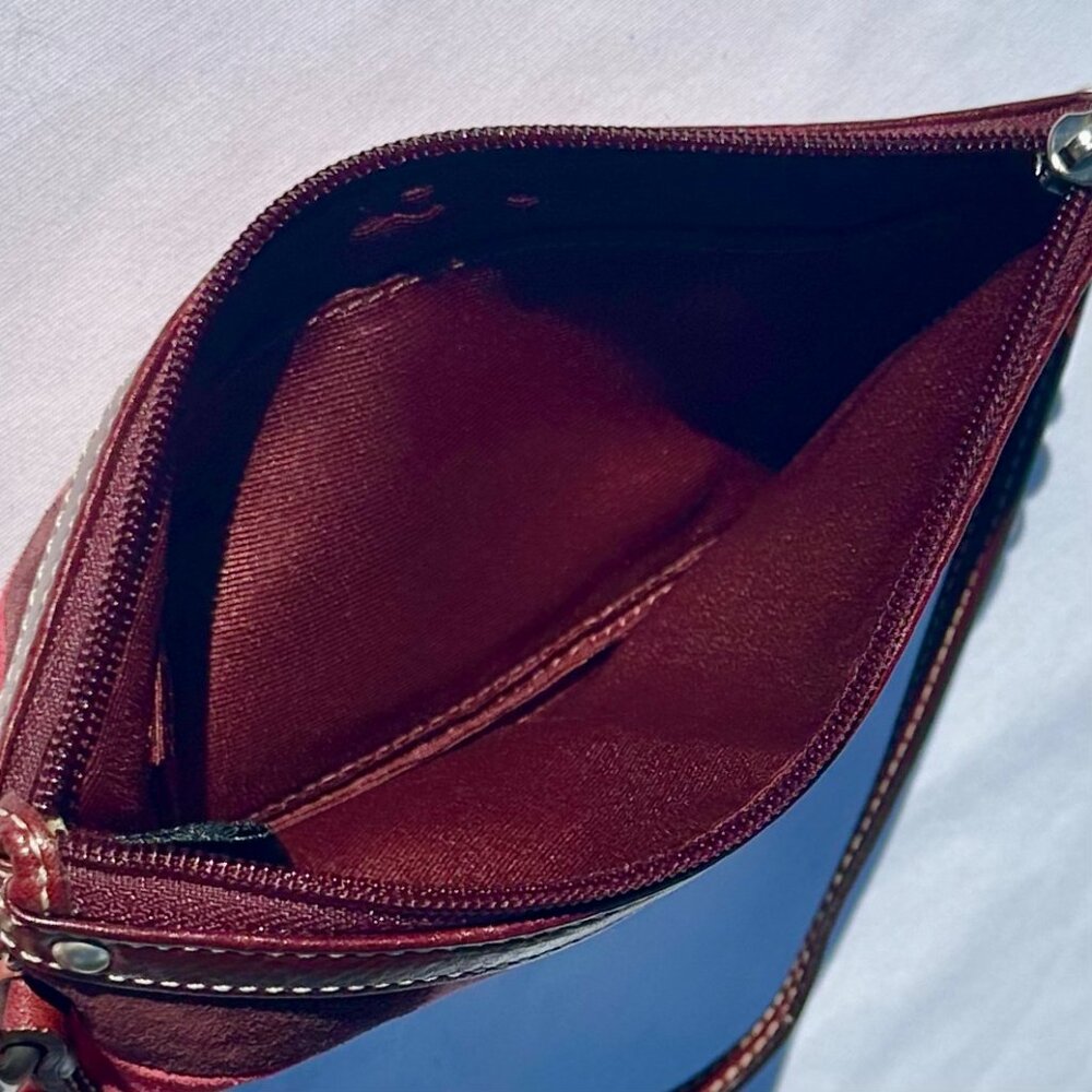 COACH Hampton Mosaic Suede Berry Patchwork Wristlet Leather Silver NWOT 140200 - Picture 10 of 12